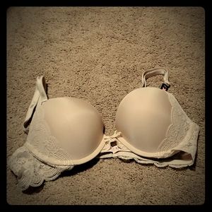 Victoria's Secret Dream Angela Push Up Bra